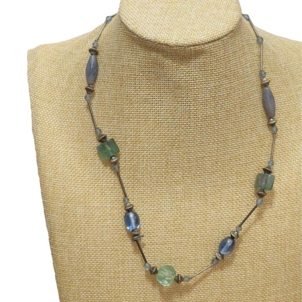 Treska Zevar Blue Green Glass Bead Silver Bar Link Toggle Necklace 18 Inch NEW